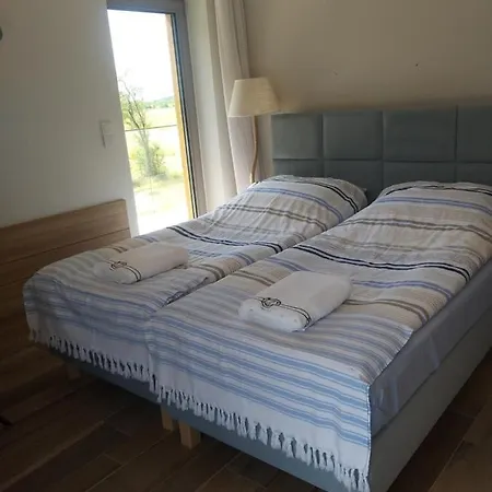 7 Dom Nad Jeziorem Lejlighed